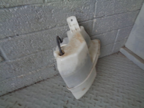 Freelander 2 Washer Bottle Windscreen and Two Pump Land Rover L25094