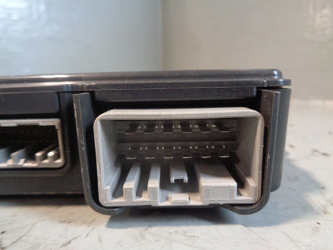 Discovery 4 Keyless Control Module AH22-19H440-AG Land Rover 2009 to 2013