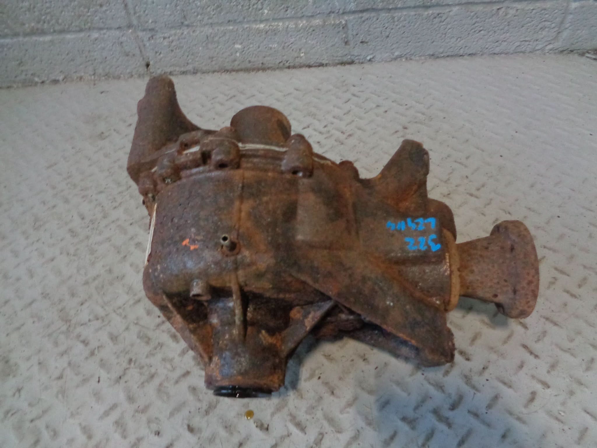 Range Rover Rear Diff 3.54 Ratio L322 3.6 TDV8 7H42-4W063-DB 2006 to 2 ...