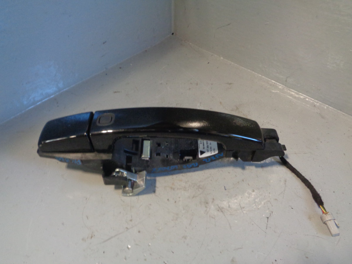 Range Rover Sport Door Handle Near Side Rear External Black Keyless 2009 to 2013