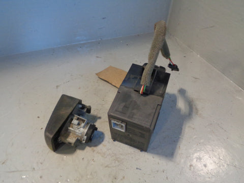 Freelander 2 Ignition Barrel with 1 Key Door Lock Land Rover 2006 to 2015 R06055