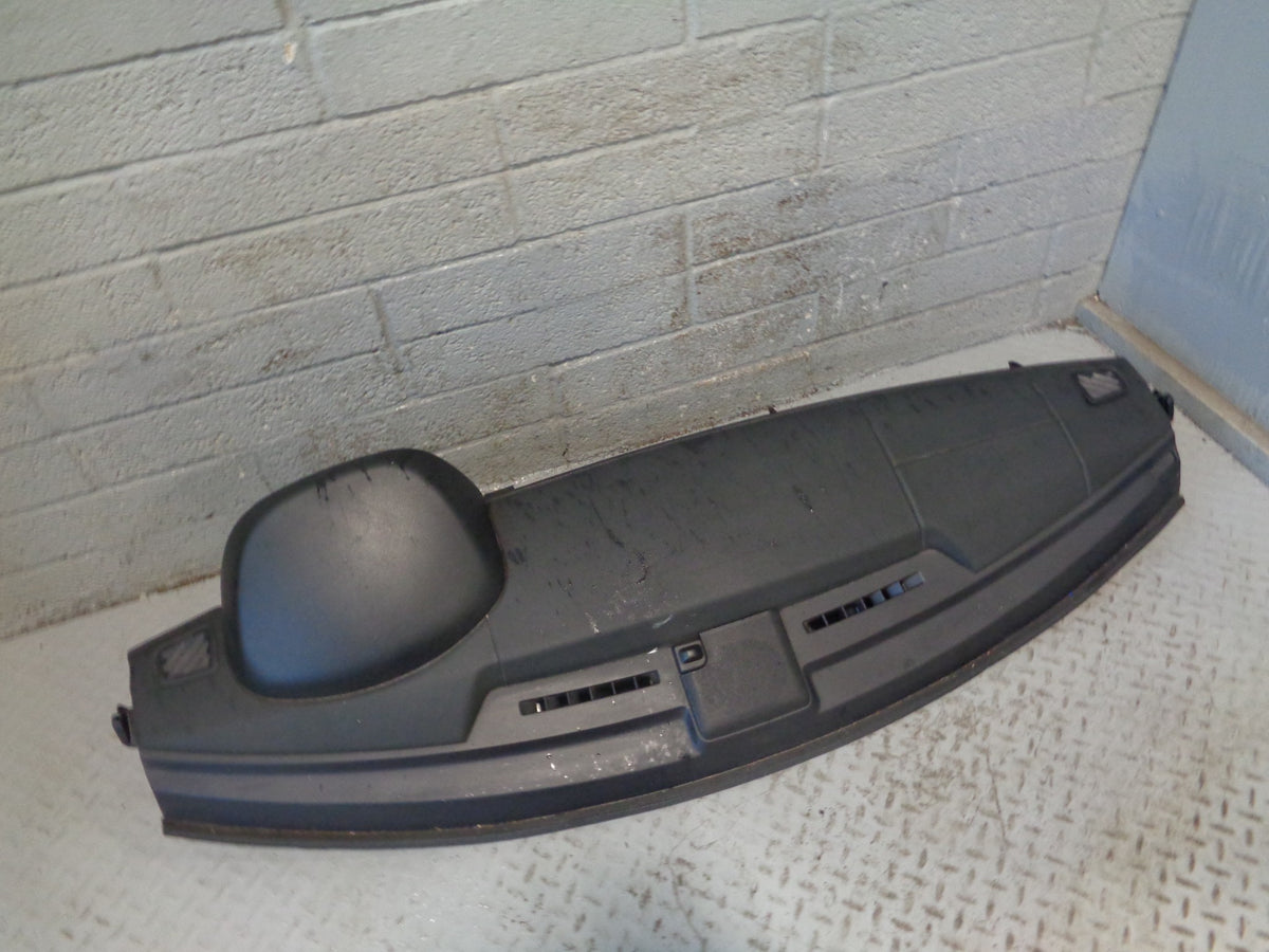 Discovery 4 Dashboard Black Land Rover for Non-Sat Nav 2009 to 2016 L22015