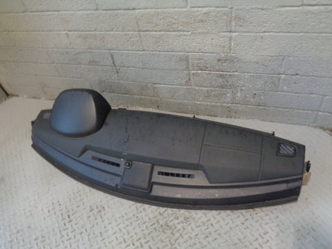 Discovery 4 Dashboard Black Land Rover for Non-Sat Nav 2009 to 2016 L22015