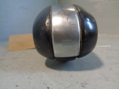 Discovery 4 Gear Knob Automatic Black and Silver Land Rover 2009 to 2016