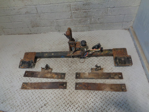 Range Rover L322 Tow Bar Single Electric with Tow Ball 2002 to 2009 L15015