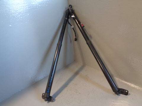 Range Rover Sport Electric Tailgate Lift Strut Pair of L320 2011 to 2013