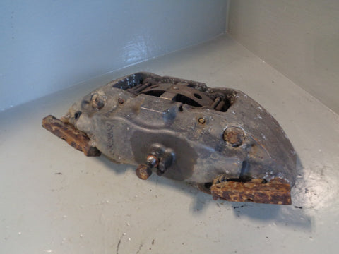 Range Rover Brake Caliper L322 Brembo Off Side Front 4 Piston SEB500381 L10065