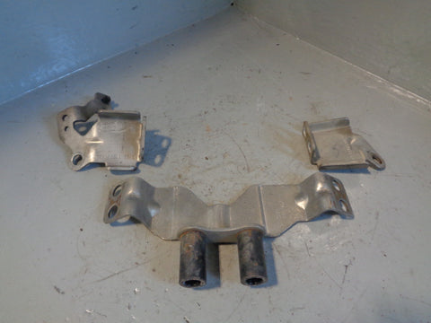 Range Rover Sport Exhaust Crossover Link Pipe Bracket 3.0 TDV6 L320 8 Speed