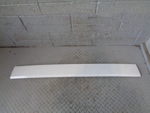 Discovery 4 Tailgate Trim External Lower Fuji White 2009 to 2014 Land Rover