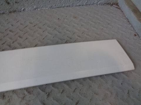 Discovery 4 Tailgate Trim External Lower Fuji White 2009 to 2014 Land Rover