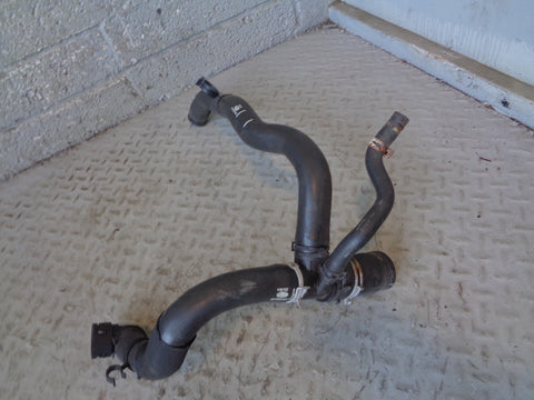 Top Radiator Hose 3.0 TDV6 AH22-8260-BE Land Rover Discovery 4 Range Rover Sport