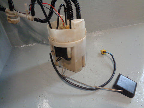 Discovery 3 In Tank Fuel Pump and Sender TDV6 2.7 Diesel Land Rover 27025