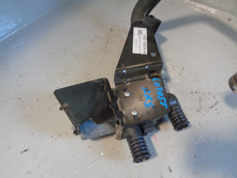 Range Rover L322 Water Control Valve 3.6 TDV8 AH22 18B506 BA 2006 to 2009