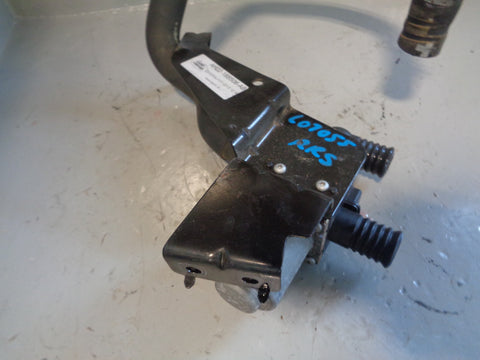 Range Rover L322 Water Control Valve 3.6 TDV8 AH22 18B506 BA 2006 to 2009