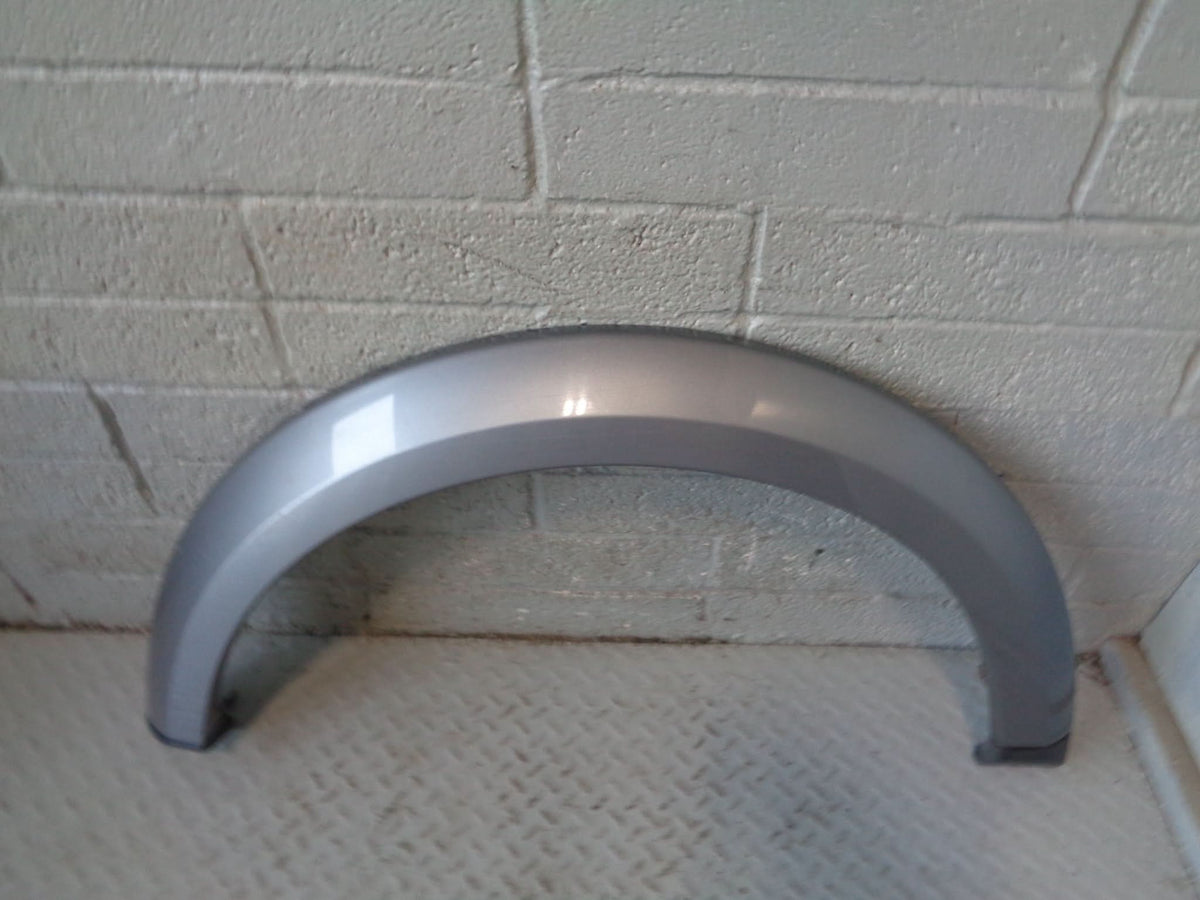 Discovery 4 Wheel Arch Trim Front Near Side Orkney Grey Land Rover 2009 to 2016