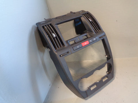Freelander 2 Centre Dashboard Vents Panel Black Land Rover 2006 to 2011 R13065