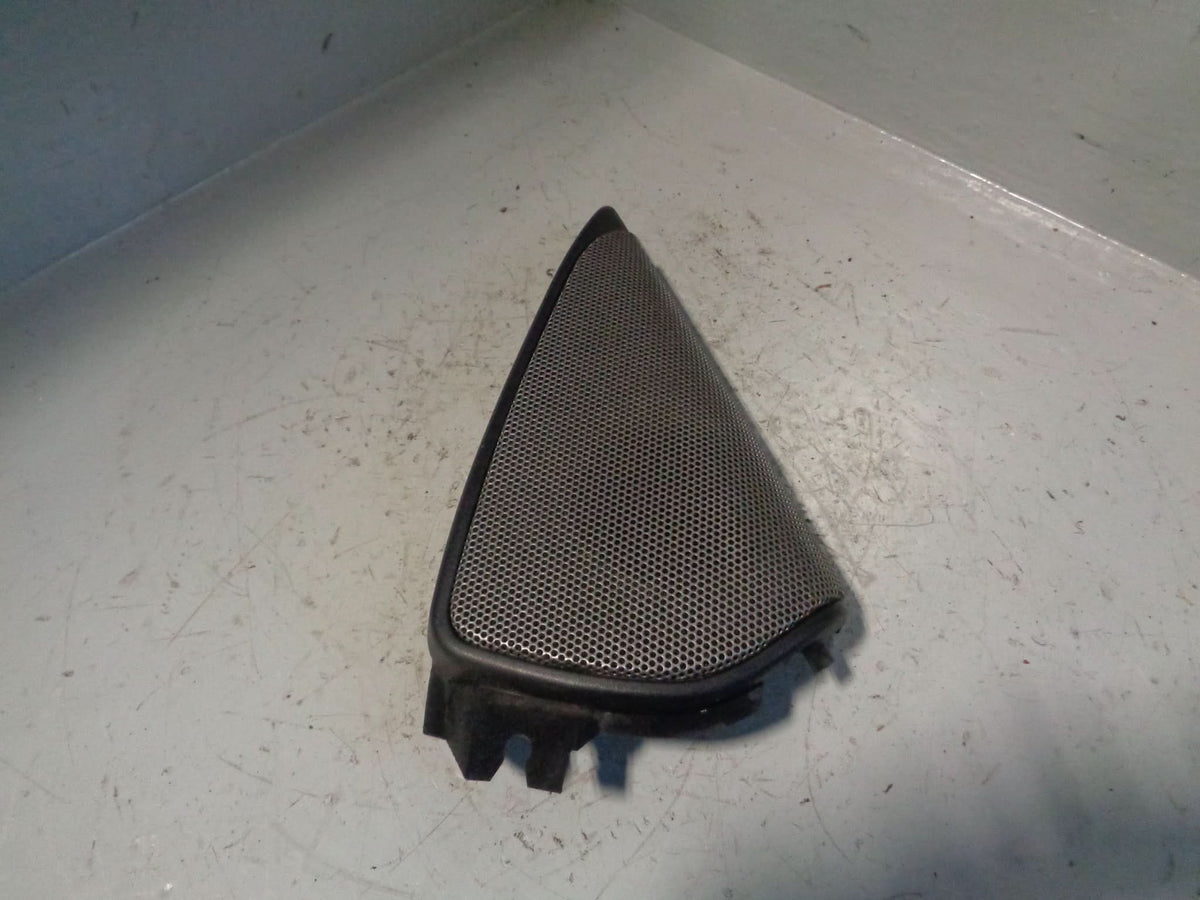 Freelander 1 Front Door Tweeter Speaker Grille Off Side EUI100000 Land Rover
