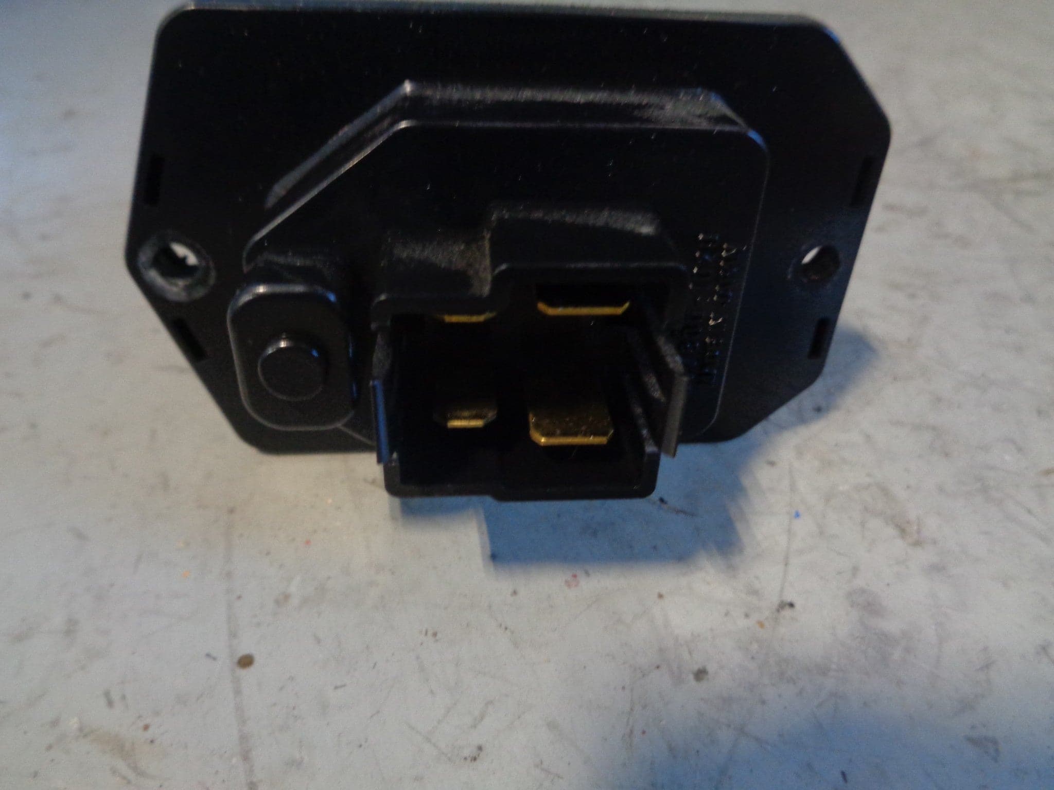 LAND ROVER A/C AC BLOWER TRANSISTOR RESISTOR DISCOVERY 2 II LAND ROVER A/C AC BLOWER TRANSISTOR RESISTOR DISCOVERY 2 II