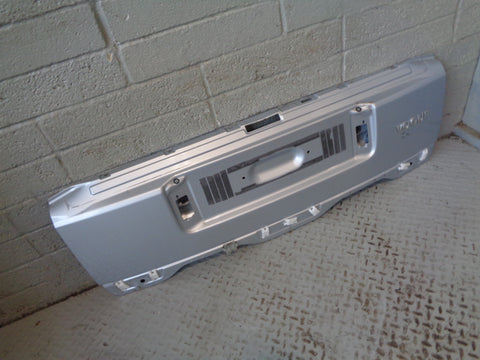 Range Rover L322 Tailgate Lower Zermatt Silver LRC 798 2010 to 2013 L03035