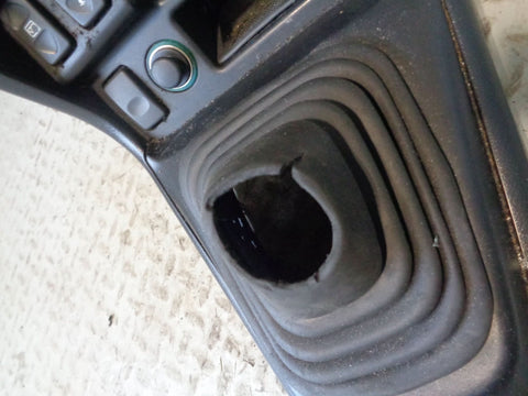 Freelander 1 Centre Console Surround Gear Gaiter Land Rover 2001 to 2004 R11124