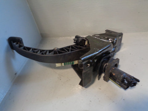 Freelander 2 Clutch Pedal Land Rover 2.2 TD4 Manual 9G9N 7B633BC 2006 to 2015