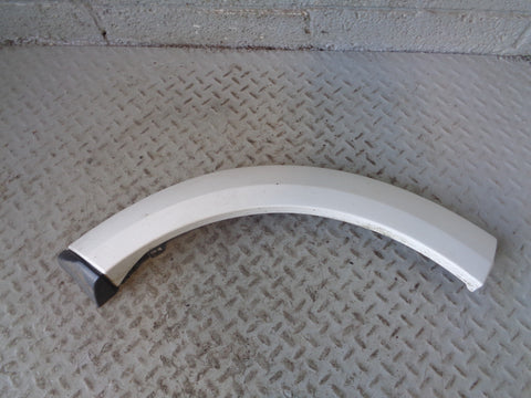 Discovery 4 Wheel Arch Trim Rear Quarter Off Side Right Fuji White Land Rover