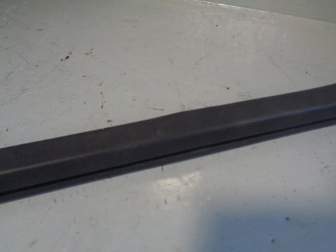 Freelander 2 Weather Strip Seal Off Side Front Window Land Rover 2006 to 2011