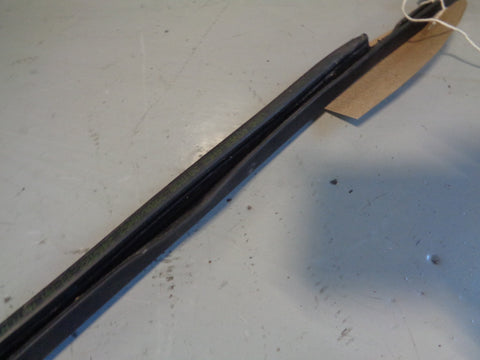 Freelander 2 Weather Strip Seal Off Side Front Window Land Rover 2006 to 2011