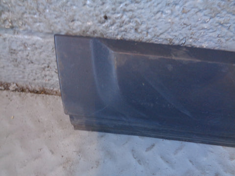 Discovery 4 Lower Door Trim Front Near Side Land Rover 2009 to 2014