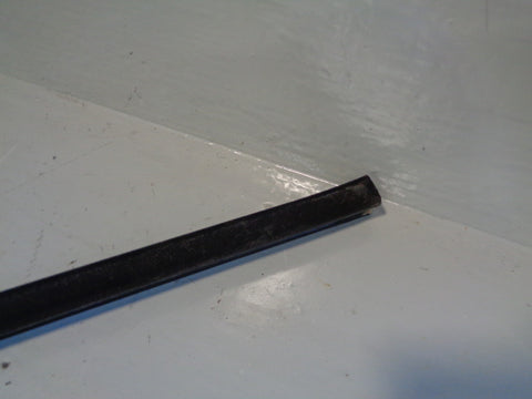Freelander 2 Weather Strip Seal Near Side Front Window Land Rover 2006 to 2011