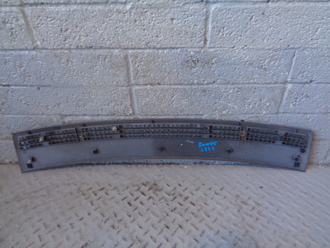 Range Rover L322 Bonnet Grill Under Windscreen 2002 to 2013 R01045