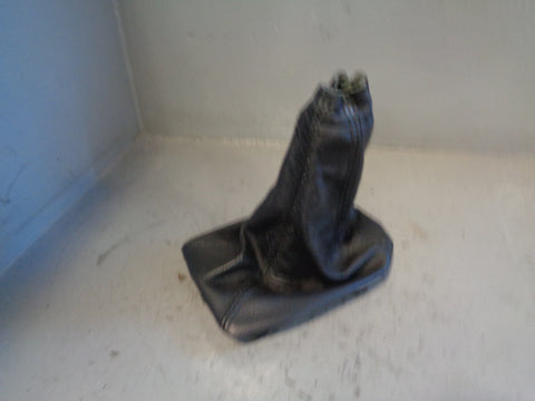 Discovery 3 Gearstick Gaiter Leather Manual L319 Land Rover 2004 to 2009