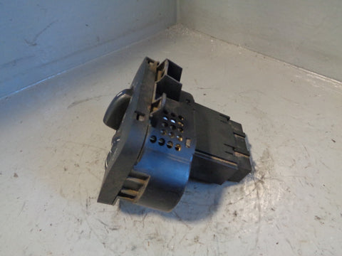Discovery 3 Headlight Switch Level Auto YUD501470PVJ Land Rover 2004 to 2009