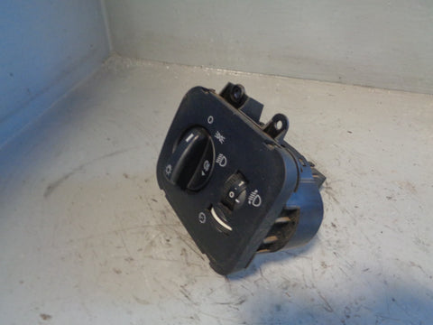 Discovery 3 Headlight Switch Level Auto YUD501470PVJ Land Rover 2004 to 2009
