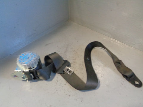 Discovery 3 Seat Belt Centre Rear in Black Land Rover Type 2 5 Seat Only