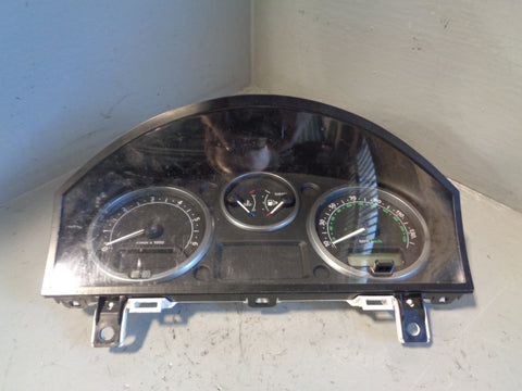 Discovery 3 Instrument Cluster 2.7 TDV6 YAC500096 Land Rover 2004 to 2007