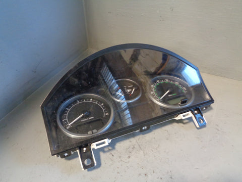 Discovery 3 Instrument Cluster 2.7 TDV6 YAC500096 Land Rover 2004 to 2007