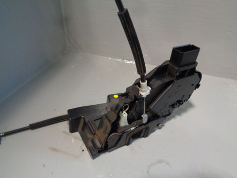 Discovery 3 Door Lock Motor Actuator Solenoid Near Side Front Land Rover L22114