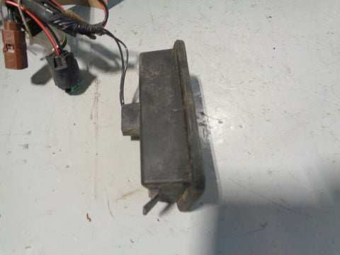 Discovery 4 External Tailgate Switch with Loom Land Rover 2009 to 2016