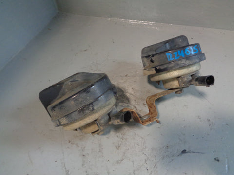 Range Rover L322 Horns Pair Of Two Tone Horns Land Rover 2010 to 2013