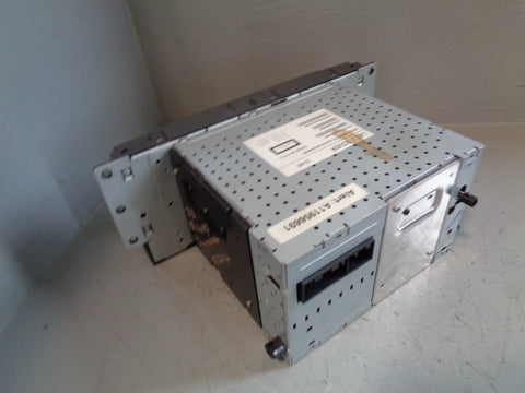 Discovery 3 Radio With CD Player VUX500430 Land Rover 2004 to 2009 K26064