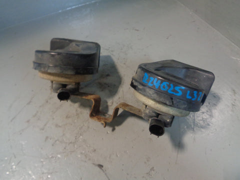 Range Rover L322 Horns Pair Of Two Tone Horns Land Rover 2010 to 2013