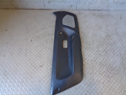 Freelander 1 Door Card Near Side Front Facelift 3 Door AWR5101 2004 to 2006