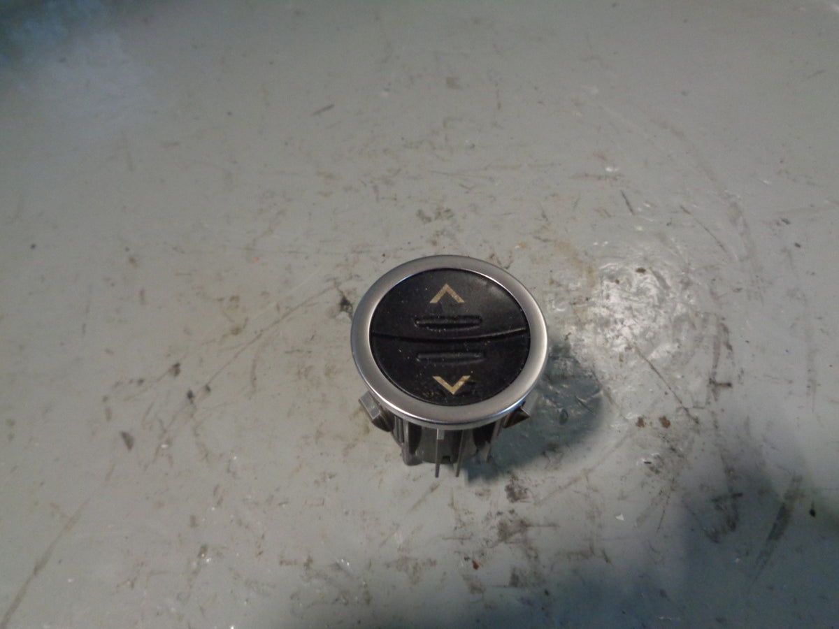 Range Rover L405 Electric Glove Box Release Switch CPLA-14K147-AC 2013 to 2017