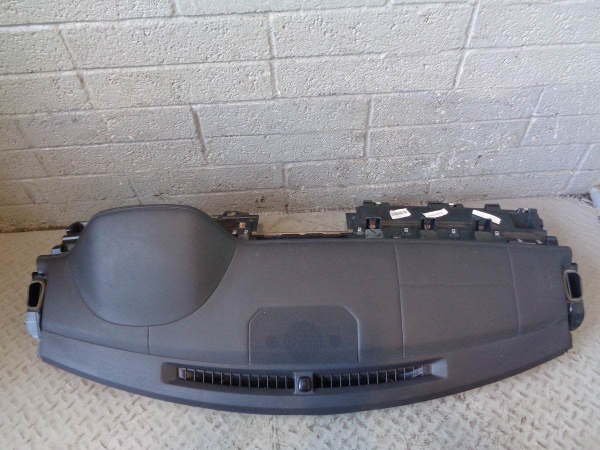 Range Rover Evoque Dashboard with Passenger Airbag Black 2011 to 2015 L16065