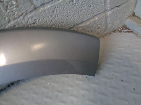Discovery 4 Wheel Arch Trim Rear Quarter Right Orkney Grey Land Rover