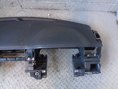 Range Rover Evoque Dashboard with Passenger Airbag Black 2011 to 2015 L16065