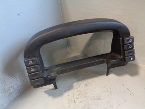 Discovery 2 Instrument Surround Speedo in Black Land Rover 1998 to 2004 R05035