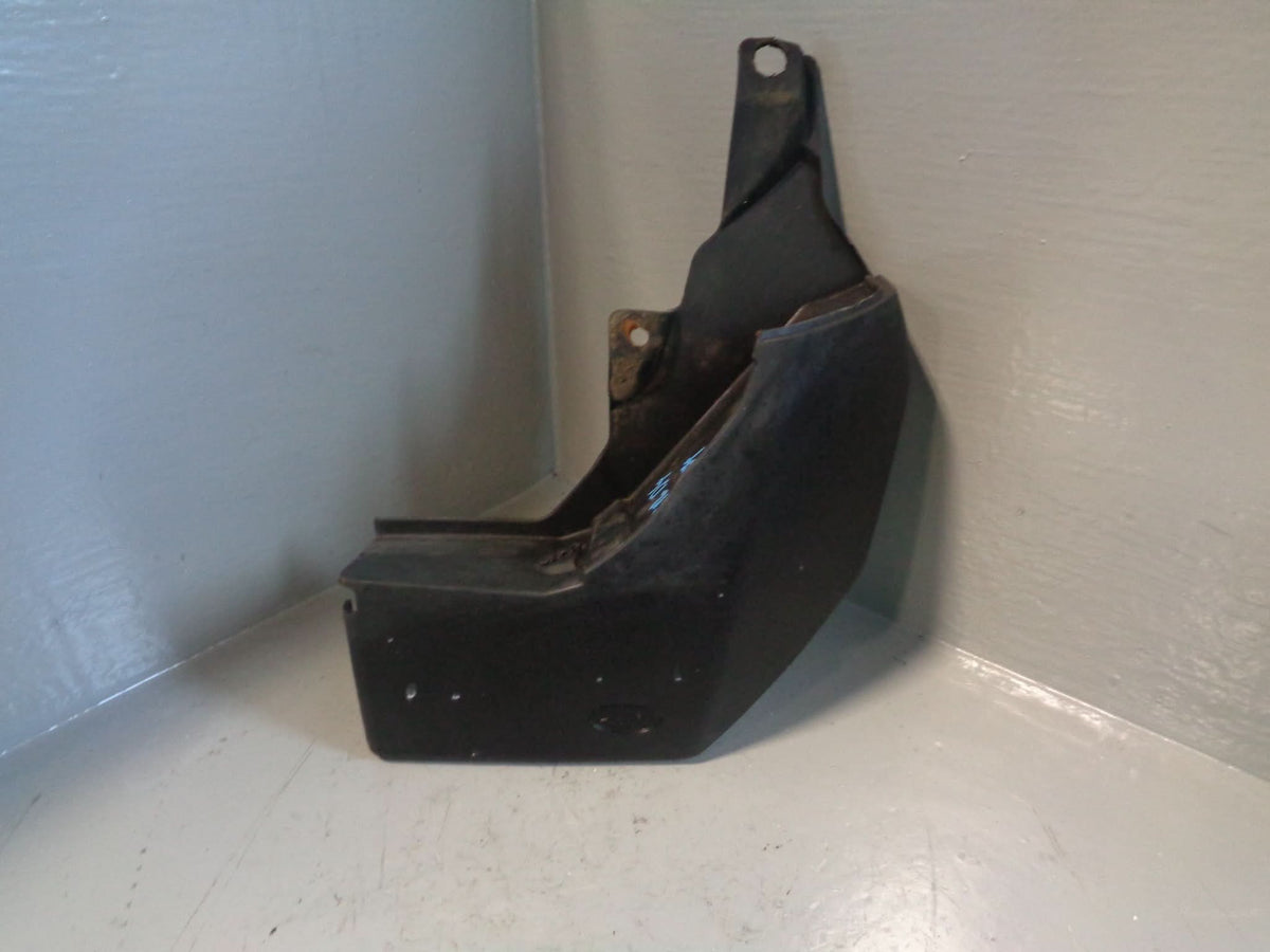Discovery 4 Mud Flap Guard Off Side Rear Land Rover 2009 to 2016 L21104