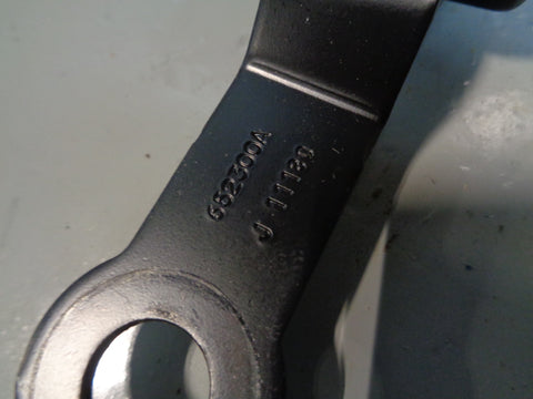 Discovery 4 Seat Belt Buckle Clasp 3rd Row Off Side Rear Type 1 2009 to 2013